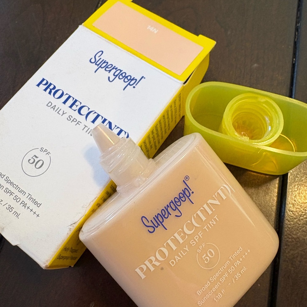Supergoop! Protec(Tint) daily SPF50 tint 14N fair neutral peach BNIB